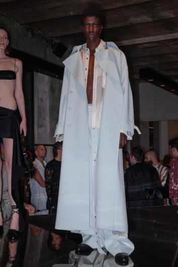 Fotoservizio/SS 2023/WOMEN/PRESENTAZIONE/SSHEENA/DP2/10