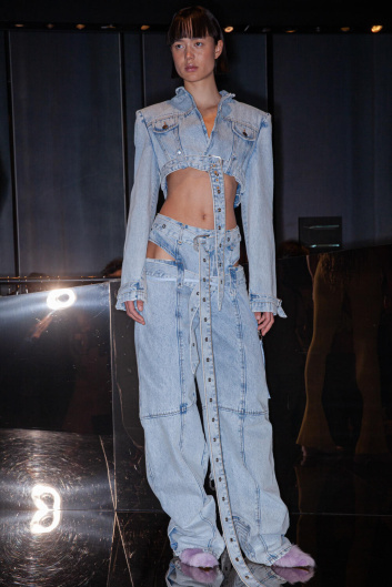 Fotoservizio/SS 2023/WOMEN/PRESENTAZIONE/SSHEENA/DP2/19