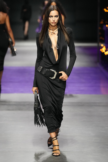 Fotoservizio/SS 2023/WOMEN/SFILATA/VERSACE/DP2/1