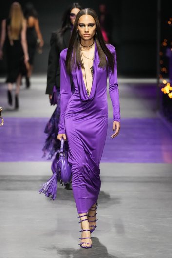 Fotoservizio/SS 2023/WOMEN/SFILATA/VERSACE/DP2/3