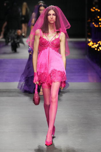Fotoservizio/SS 2023/WOMEN/SFILATA/VERSACE/DP2/9