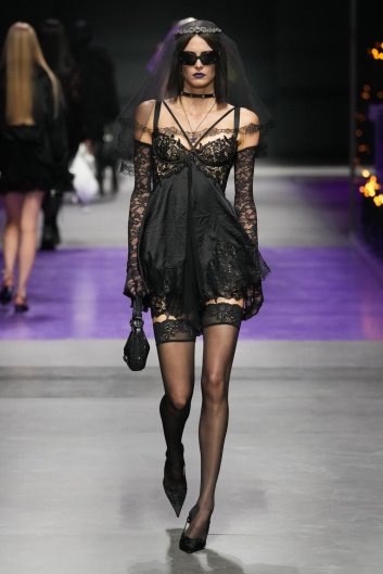 Fotoservizio/SS 2023/WOMEN/SFILATA/VERSACE/DP2/6
