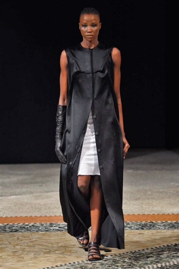 Fotoservizio/SS 2016/WOMEN/FATIMA VAL/DP1/13
