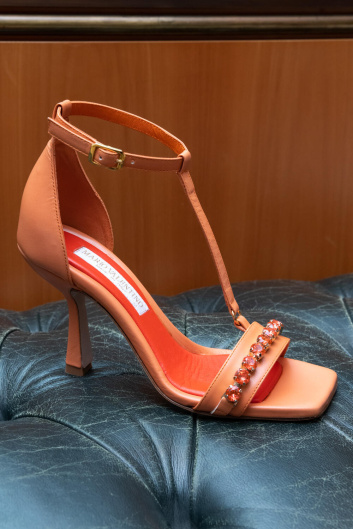 Fotoservizio/SS 2023/WOMEN/PRESENTAZIONE/MARIO VALENTINO/DP2/12