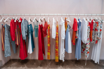 Fotoservizio/SS 2023/WOMEN/PRESENTAZIONE/BEATRICE B/DP2/9