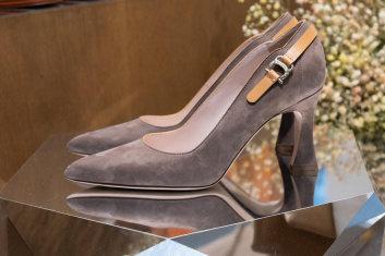Fotoservizio/SS 2023/WOMEN/PRESENTAZIONE/POLLINI/DP2/57