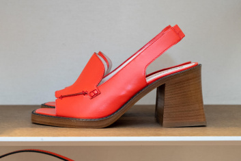 Fotoservizio/SS 2023/WOMEN/PRESENTAZIONE/POLLINI/DP2/66