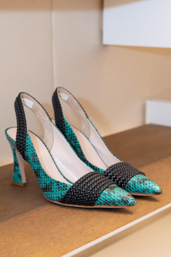 Fotoservizio/SS 2023/WOMEN/PRESENTAZIONE/POLLINI/DP2/70