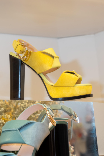 Fotoservizio/SS 2023/WOMEN/PRESENTAZIONE/POLLINI/DP2/76