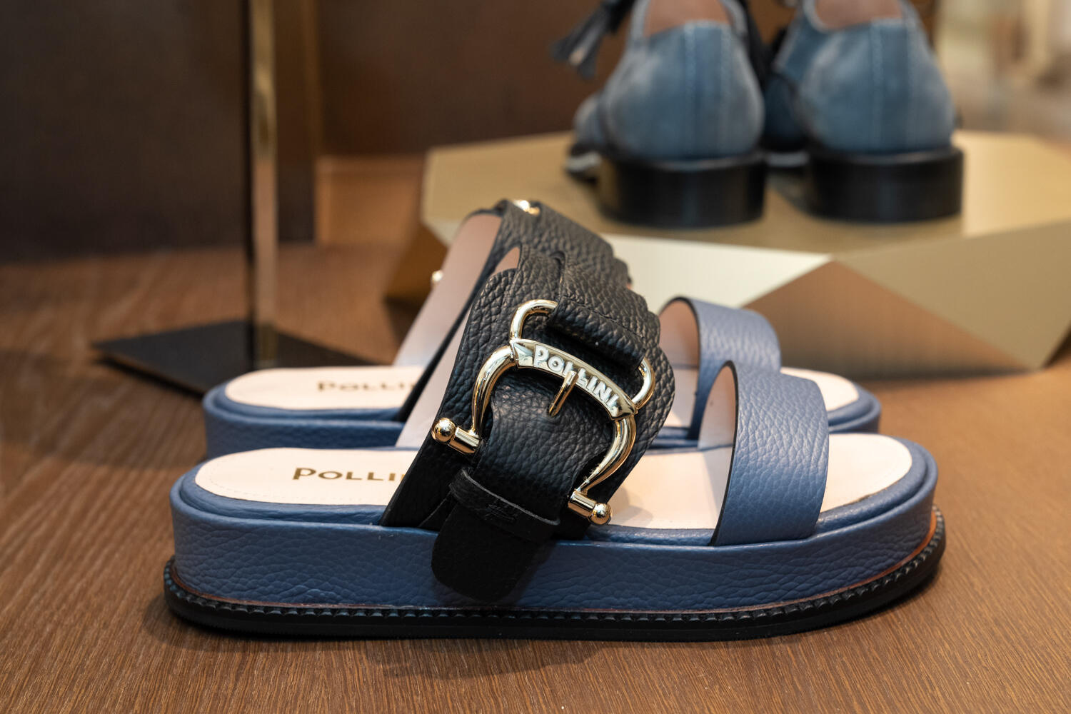 Fotoservizio/SS 2023/WOMEN/PRESENTAZIONE/POLLINI/DP2/73