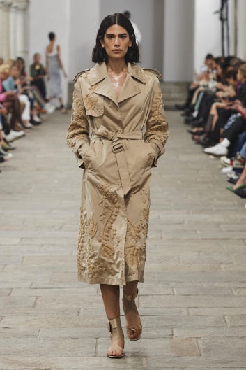 Fotoservizio/SS 2023/WOMEN/SFILATA/ERMANNO SCERVINO/DP2/10