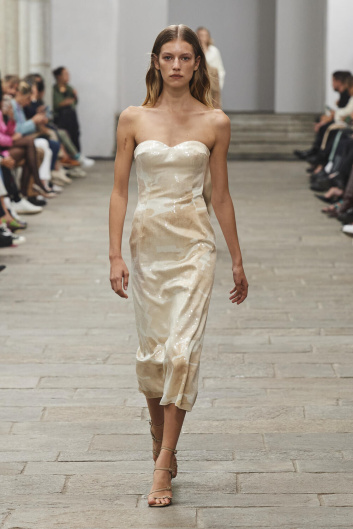Fotoservizio/SS 2023/WOMEN/SFILATA/ERMANNO SCERVINO/DP2/30