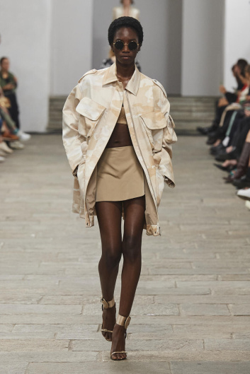 Fotoservizio/SS 2023/WOMEN/SFILATA/ERMANNO SCERVINO/DP2/33