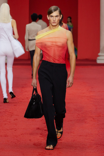 Fotoservizio/SS 2023/WOMEN/SFILATA/SALVATORE FERRAGAMO/DP2/15