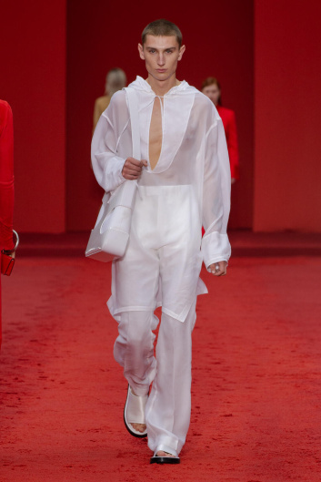 Fotoservizio/SS 2023/WOMEN/SFILATA/SALVATORE FERRAGAMO/DP2/33