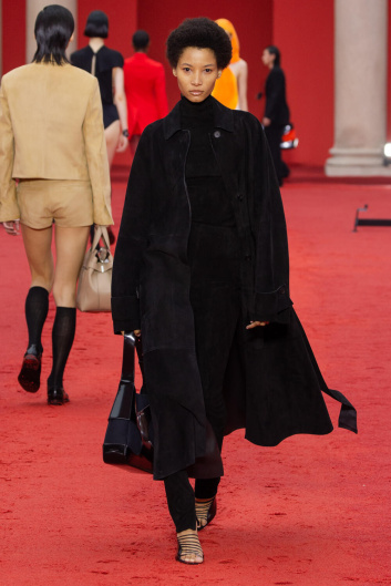 Fotoservizio/SS 2023/WOMEN/SFILATA/SALVATORE FERRAGAMO/DP2/36