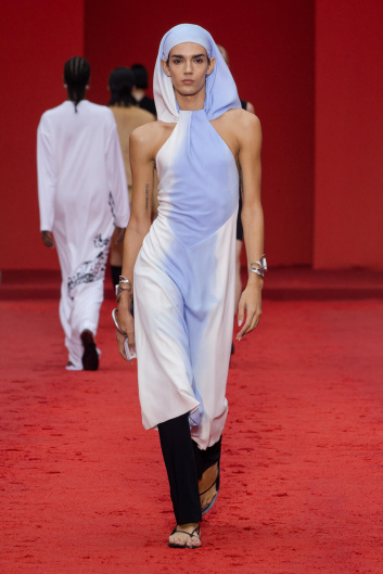 Fotoservizio/SS 2023/WOMEN/SFILATA/SALVATORE FERRAGAMO/DP2/38