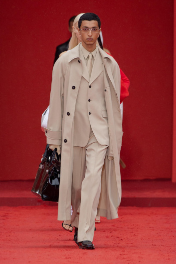 Fotoservizio/SS 2023/WOMEN/SFILATA/SALVATORE FERRAGAMO/DP2/65