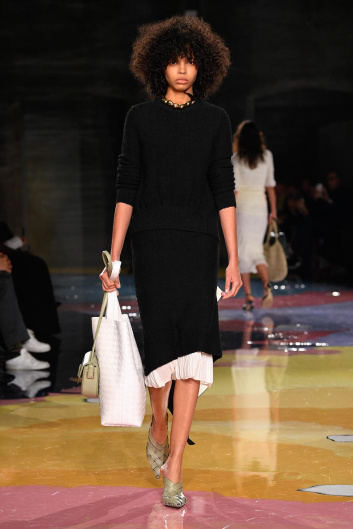 Fotoservizio/SS 2023/WOMEN/SFILATA/BOTTEGA VENETA/DP2/15
