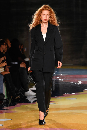 Fotoservizio/SS 2023/WOMEN/SFILATA/BOTTEGA VENETA/DP2/2