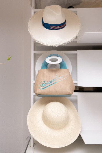 Fotoservizio/SS 2023/WOMEN/PRESENTAZIONE/BORSALINO/DP2/0