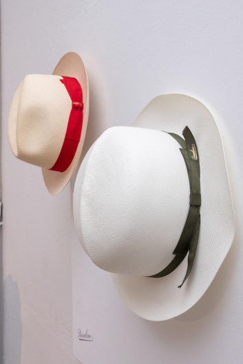 Fotoservizio/SS 2023/WOMEN/PRESENTAZIONE/BORSALINO/DP2/30
