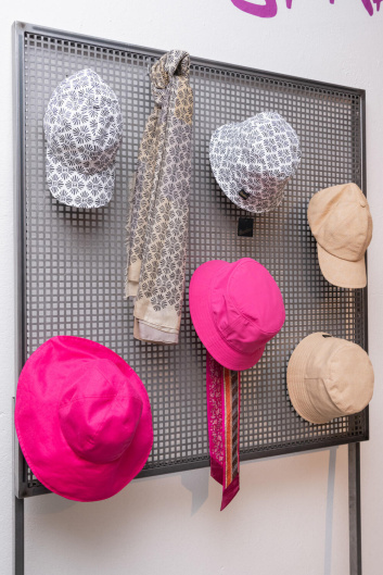 Fotoservizio/SS 2023/WOMEN/PRESENTAZIONE/BORSALINO/DP2/48