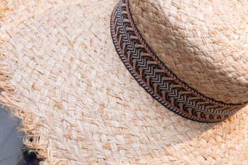 Fotoservizio/SS 2023/WOMEN/PRESENTAZIONE/BORSALINO/DP2/58