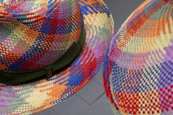 Fotoservizio/SS 2023/WOMEN/PRESENTAZIONE/BORSALINO/DP2/59