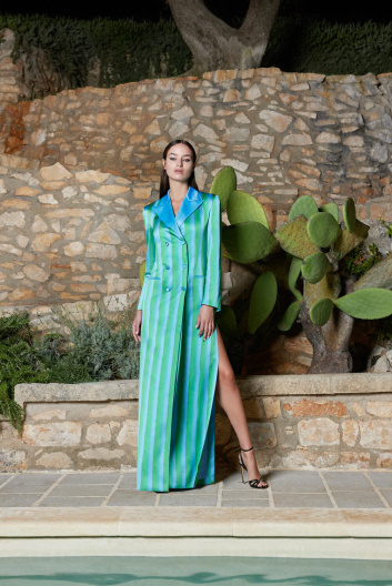 Fotoservizio/SS 2023/WOMEN/PRESENTAZIONE/RAMZEN/DP2/13