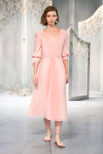 Fotoservizio/SS 2023/WOMEN/SFILATA/LUISA BECCARIA/DP2/18