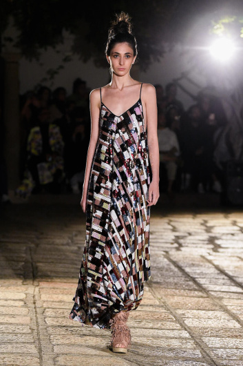 Fotoservizio/SS 2023/WOMEN/SFILATA/FRANCESCA LIBERATORE/DP2/25