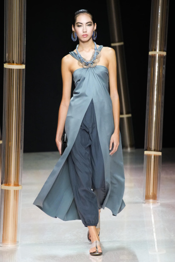 Fotoservizio/SS 2023/WOMEN/SFILATA/GIORGIO ARMANI/DP2/13