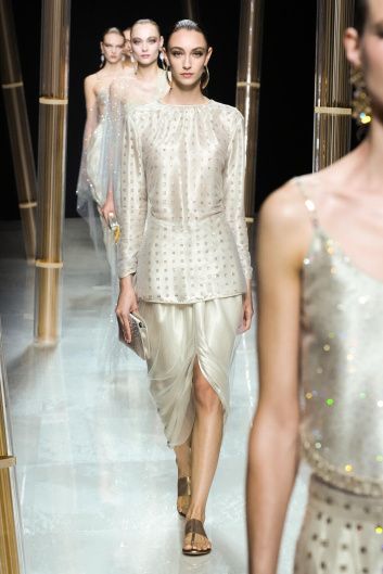 Fotoservizio/SS 2023/WOMEN/SFILATA/GIORGIO ARMANI/DP2/51