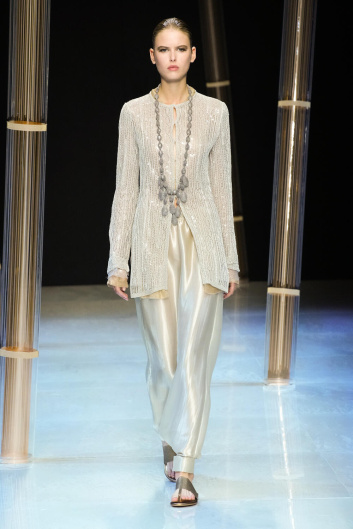 Fotoservizio/SS 2023/WOMEN/SFILATA/GIORGIO ARMANI/DP2/46