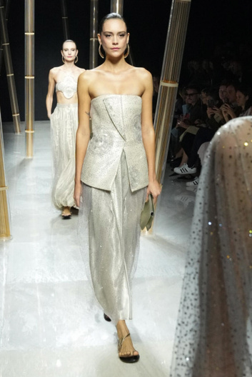 Fotoservizio/SS 2023/WOMEN/SFILATA/GIORGIO ARMANI/DP2/54
