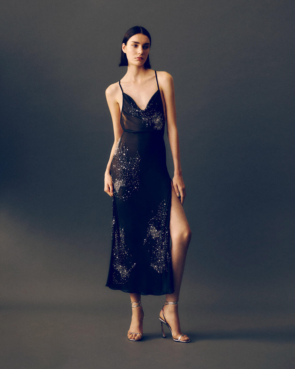 Fotoservizio/SS 2023/WOMEN/PRESENTAZIONE/DES_PHEMMES/DP2/7