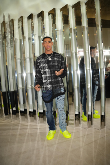 Fotoservizio/SS 2023/WOMEN/PRESENTAZIONE/GIUSEPPE ZANOTTI/DP2/68