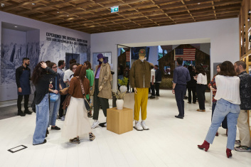 Fotoservizio/SS 2023/DESIGN/EVENTO/WOOLRICH/DP2/48