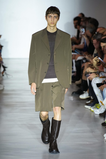 Fotoservizio/SS 2024/MEN/SFILATA/NEIL BARRETT/DP2/0