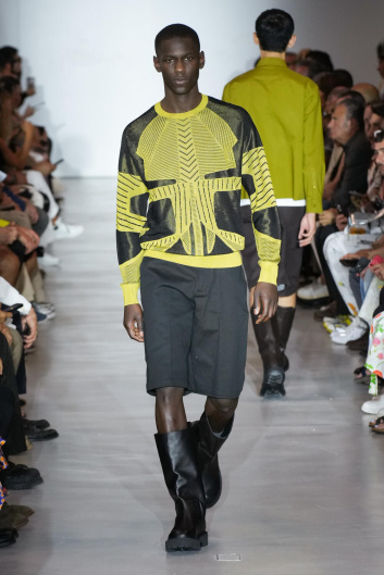 Fotoservizio/SS 2024/MEN/SFILATA/NEIL BARRETT/DP2/2