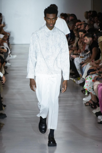 Fotoservizio/SS 2024/MEN/SFILATA/NEIL BARRETT/DP2/5