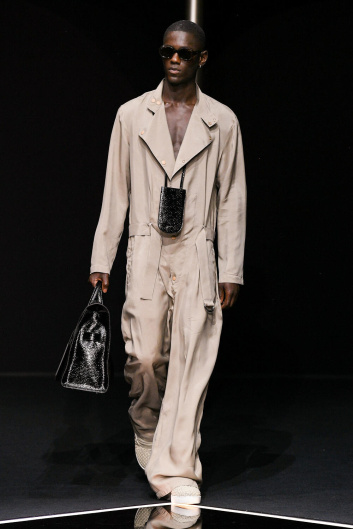 Fotoservizio/SS 2024/MEN/SFILATA/EMPORIO ARMANI/DP2/6