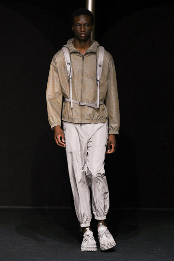 Fotoservizio/SS 2024/MEN/SFILATA/EMPORIO ARMANI/DP2/6