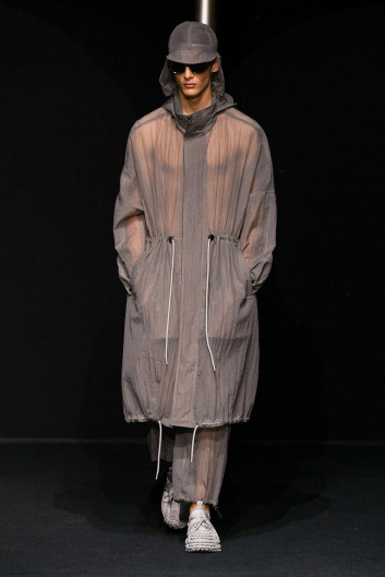 Fotoservizio/SS 2024/MEN/SFILATA/EMPORIO ARMANI/DP2/7