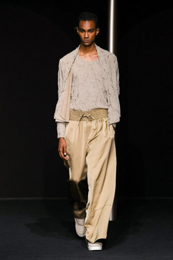 Fotoservizio/SS 2024/MEN/SFILATA/EMPORIO ARMANI/DP2/1