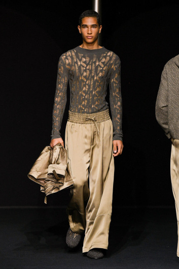 Fotoservizio/SS 2024/MEN/SFILATA/EMPORIO ARMANI/DP2/2