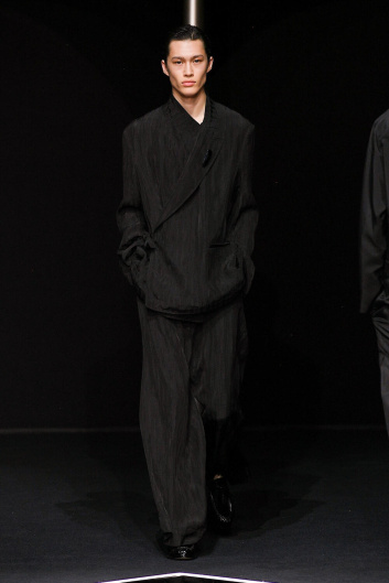 Fotoservizio/SS 2024/MEN/SFILATA/EMPORIO ARMANI/DP2/6