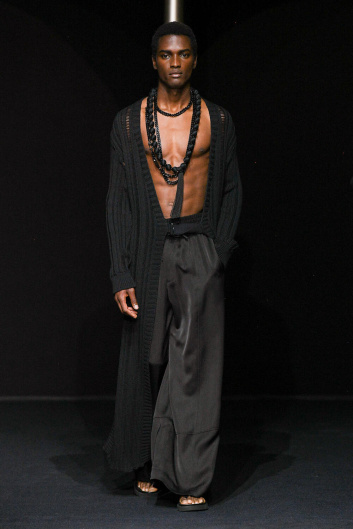 Fotoservizio/SS 2024/MEN/SFILATA/EMPORIO ARMANI/DP2/8