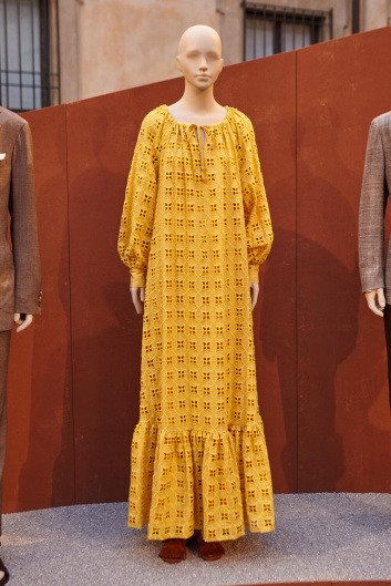 Fotoservizio/SS 2024/MEN/SFILATA/KITON/DP2/17